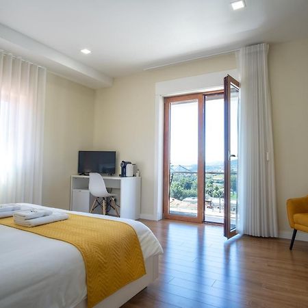 Villa Tavares Suites Arouca Buitenkant foto