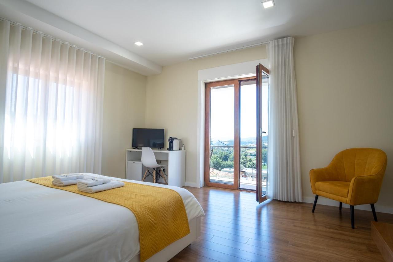 Villa Tavares Suites Arouca Buitenkant foto